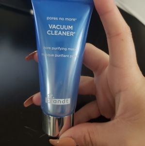 Dr Brandt Vaccuum Cleaner